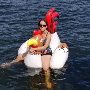 Meet your Posher, Christy